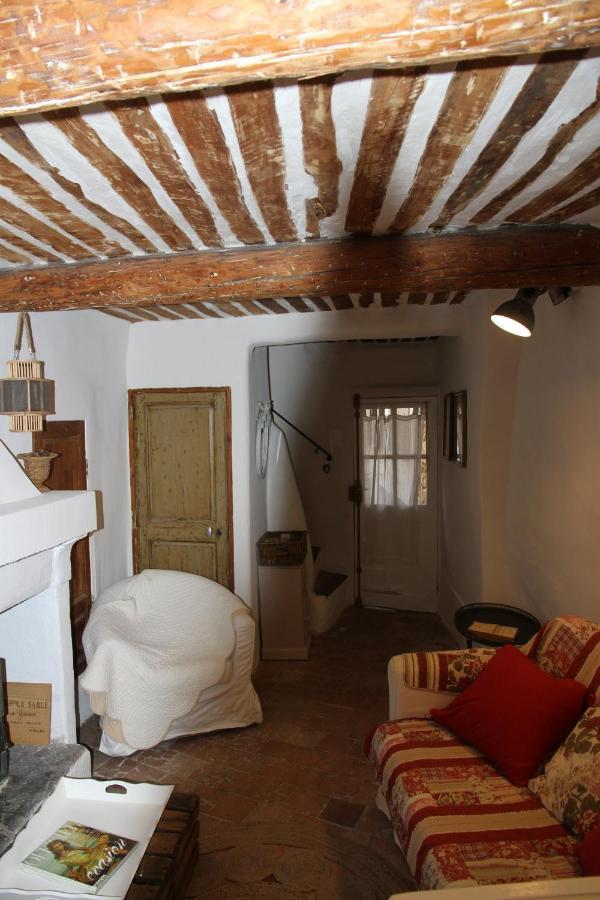Le Passage Apartment Lourmarin Exterior photo